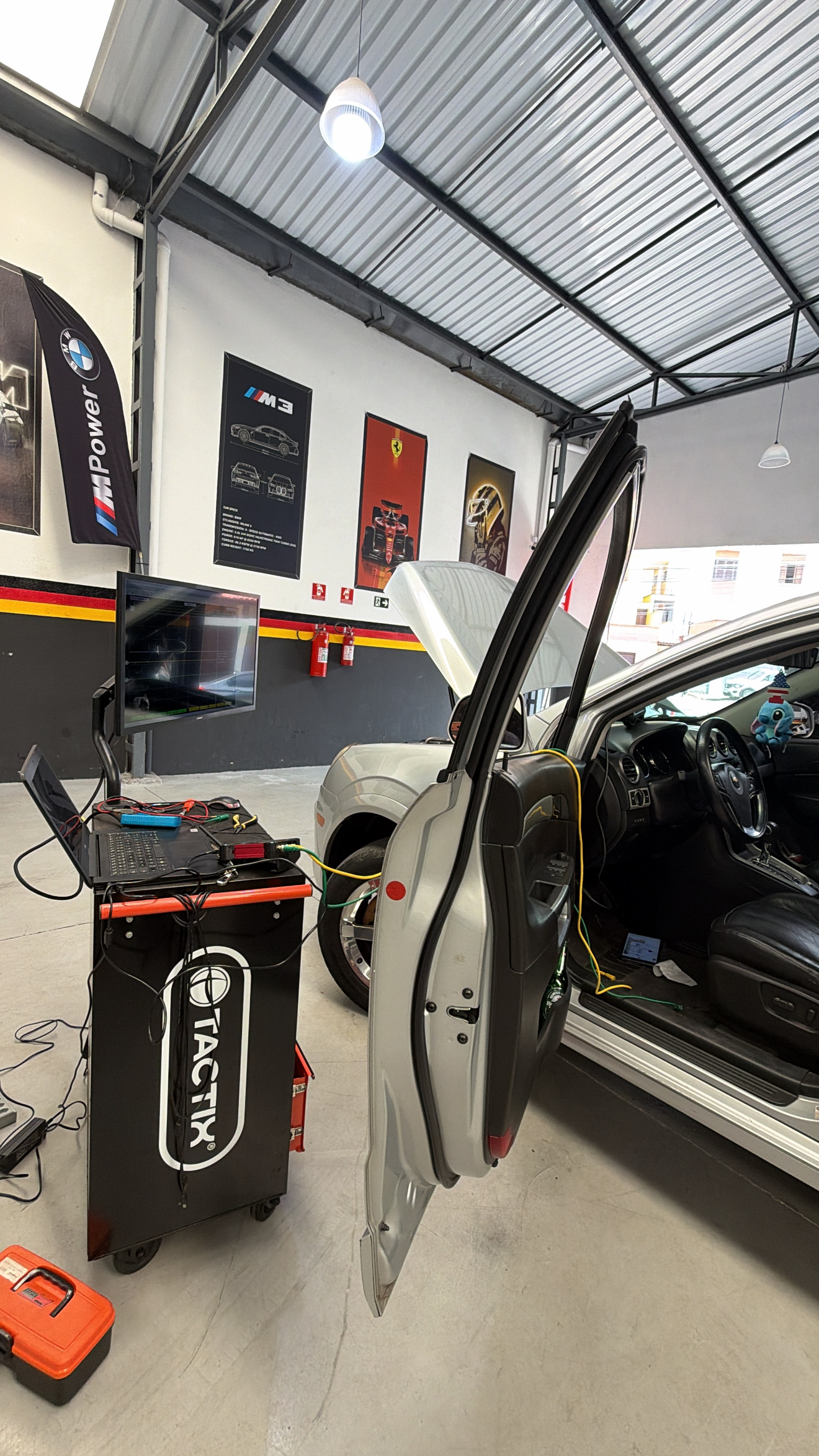 Foto 1 de PARANÁ TECNOLOGIA AUTOMOTIVA - AUTO ELÉTRICO